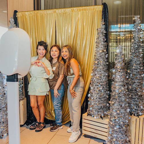Holiday Photo Booth